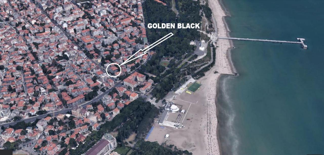 Golden Black Μπουργκάς Εξωτερικό φωτογραφία